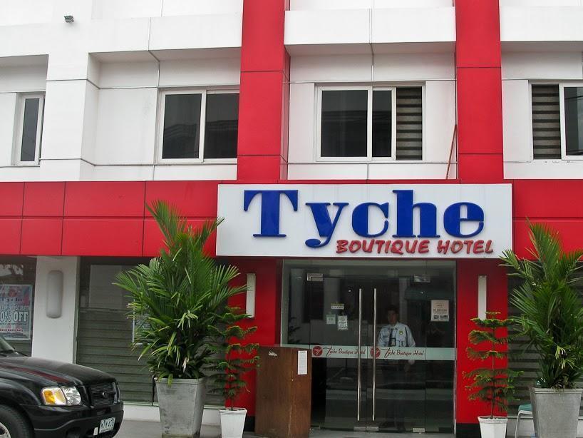 Tyche Boutique Hotel Легаспи Экстерьер фото